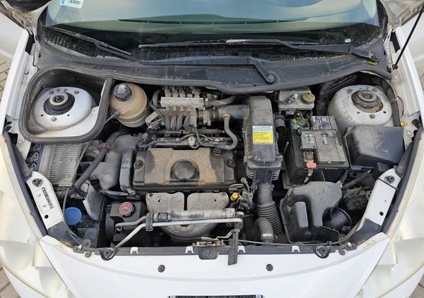 Peugeot 206 plus cena 11900 przebieg: 234857, rok produkcji 2012 z Przysucha małe 211